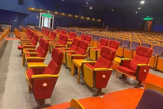 Beijing Acrobatic Show at Red Theater - Additional Insights from Reviews