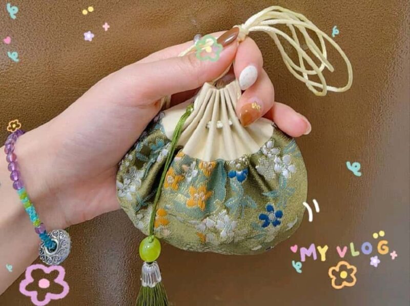 Beijing: Artistic Sachet Making Workshop with Artist - Authenticity and Quality of Materials