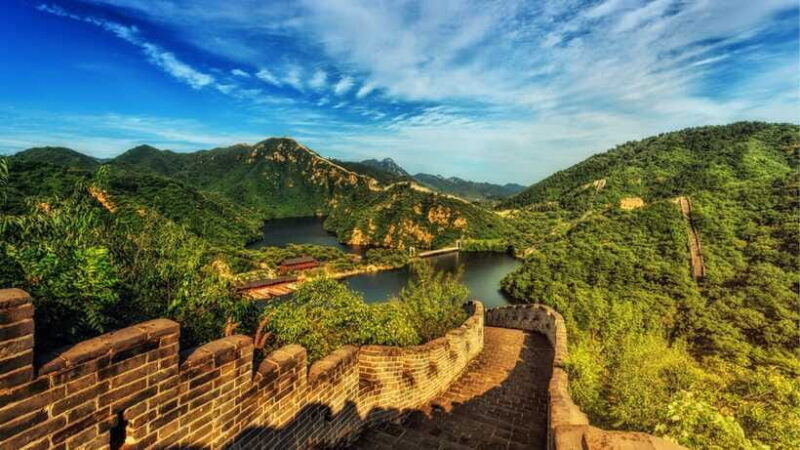 Beijing: Badaling Great Wall Tour with Guide & Transport - Additional Perks & Value  