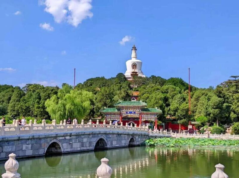 Beijing: Beihai Park Admission Ticket - An In-Depth Look at the Beihai Park Entrance Ticket Experience