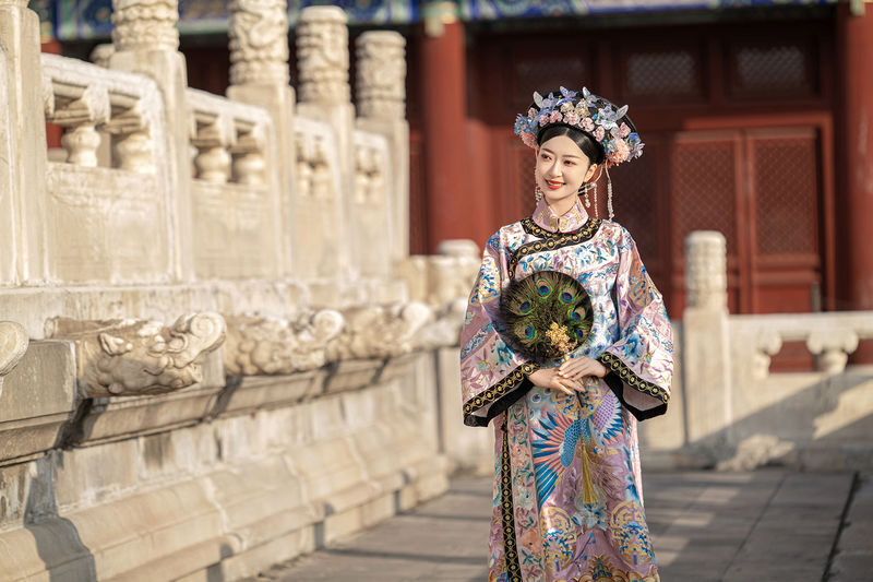 Beijing Beihai Park Ancient Costume Hanfu Travel Photography (Ancient Costume Hanfu + Makeup & Accessories/Photography/Multiple Packages Available) - From Qianhai West Street to your Hanfu look