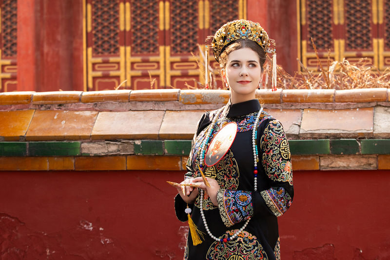 Beijing Beihai Park Ancient Costume Hanfu Travel Photography (Ancient Costume Hanfu + Makeup & Accessories/Photography/Multiple Packages Available) - Who will get the most from it