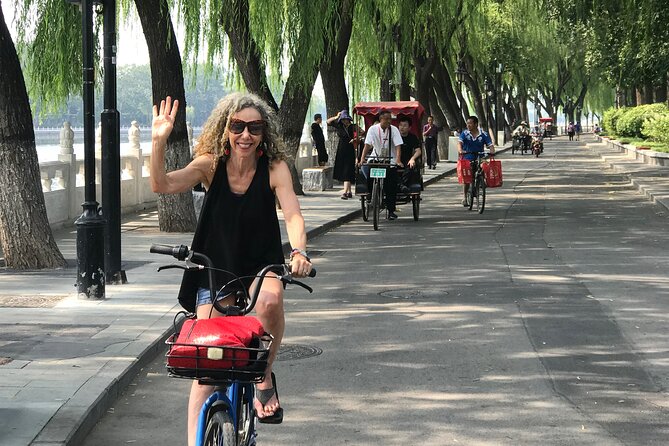 Beijing City Four-hour Bicycle Tour With a Private Guide - Meeting Points and Pickup