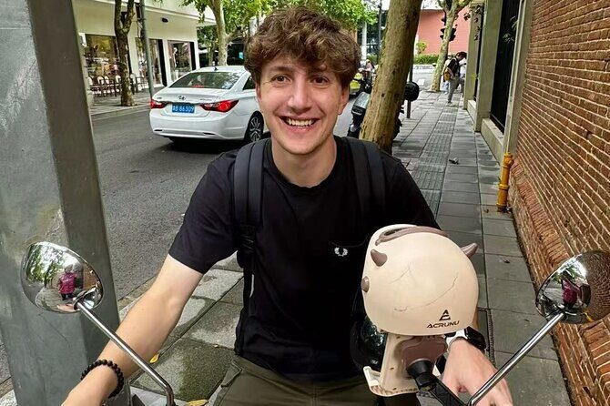 Beijing electric bicycle riding landmarks and local life - The Sum Up