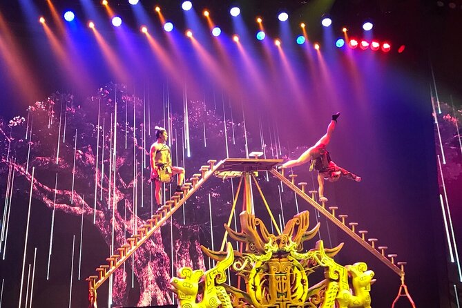 Beijing Evening Acrobat Show In Red Theater With Private Transfer - Show Highlights and Performers