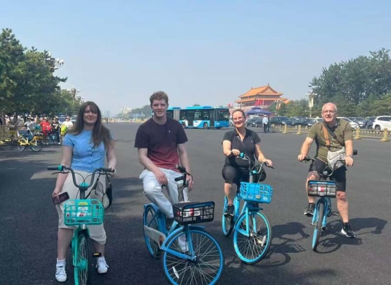 Beijing: Forbidden City Bike Tour with Jingshan Park Entry - An In-Depth Look at the Forbidden City Bike Tour