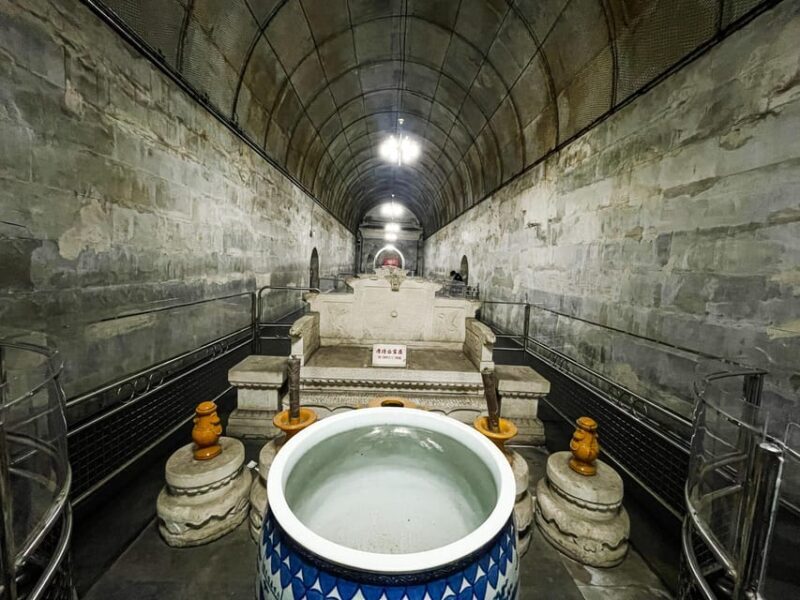 Beijing: Great Wall and Ming Tomb All-inclusive Private Tour - Return Journey and Reflection