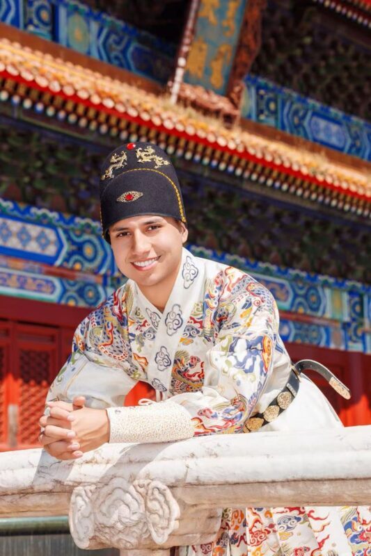 Beijing Hanfu, Ancient Costume Photography Experience (Costume Rental + Photographer Follow-up + Exquisite Makeup/Hairstyle) - Who Will Get the Most From It