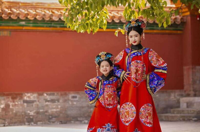 Beijing: Hanfu Experience & Photo Shoot  Family & Couples - A Stylish Take on Beijing’s Cultural Gems: Hanfu Experience & Photo Shoot