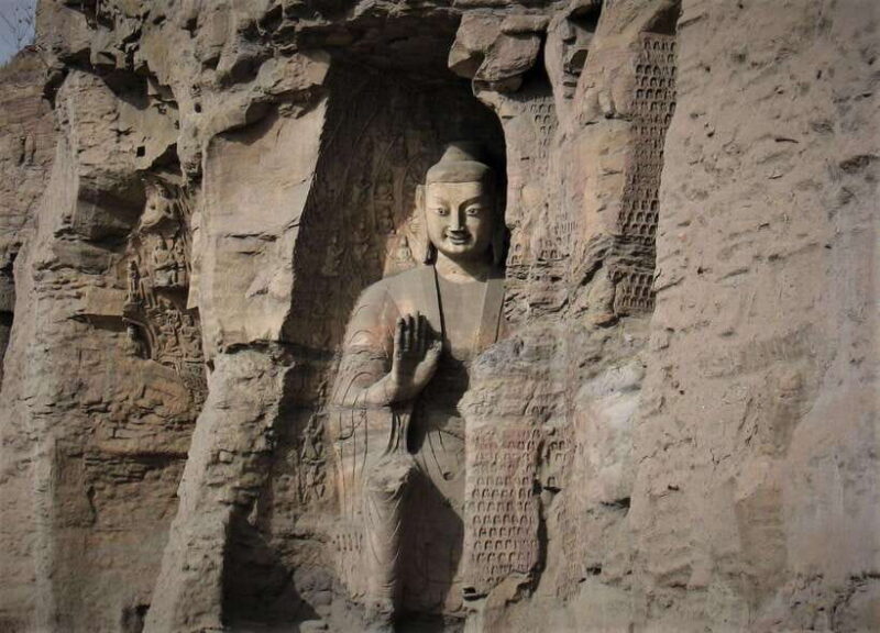 Beijing: Hanging Temple and Yungang Grottoes by Bullet Train - Visiting the Hanging Temple