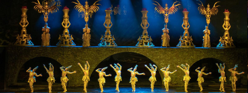 Beijing Happy Valley "Golden Mask Dynasty" performance creates a new pinnacle of Chinese cultural performance - Where to sit for the full picture