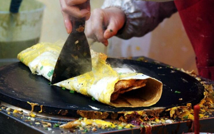 Beijing: Hutong Culinary Walking Tour With 15+ Tastings - Activity Description