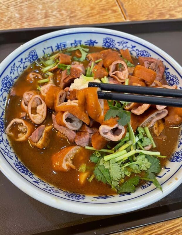 Beijing Hutong Eats & Hidden Bars: A Local Evening Adventure - Introduction to Beijing’s Hidden Corners and Flavors