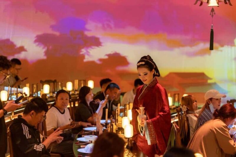 Beijing: Immersive Red Mansion Show with Meal - FAQ