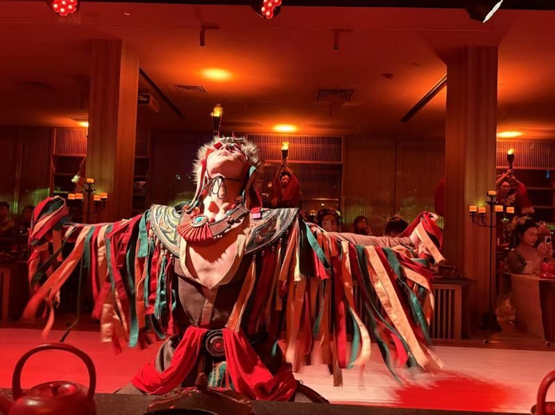 Beijing Imperial Banquet, A grand feast of ancient Chinese emperors - How the food and performances fit together