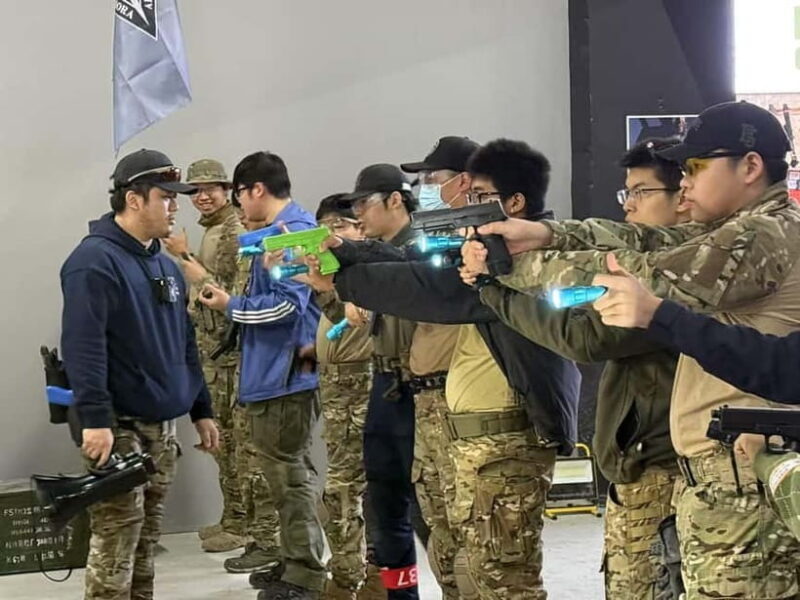 Beijing: Indoor Water Blaster Battle with Local Players - Good To Know