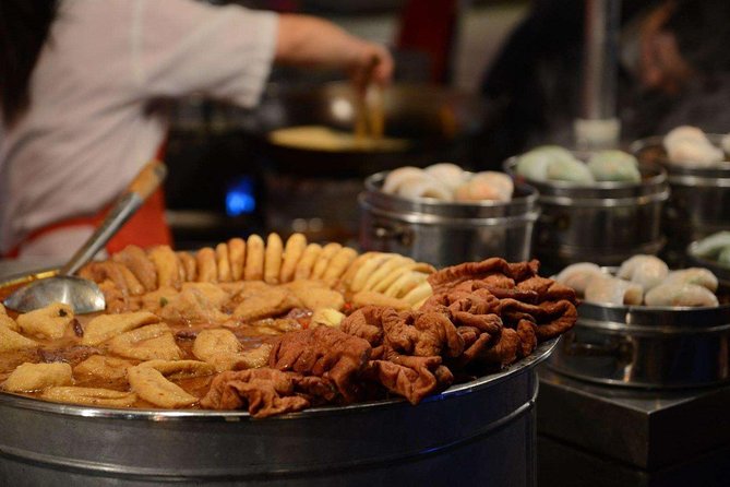 Beijing Local Street Food Tour: Chicken Feet, Bamboo Worms - Culinary Delights of Beijing