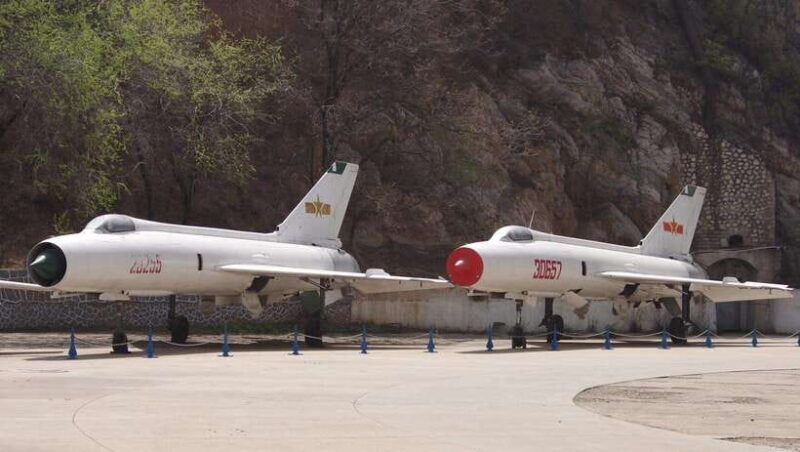 Beijing: Mutianyu Great Wall Tour and China Aviation Museum - Discovering the China Aviation Museum