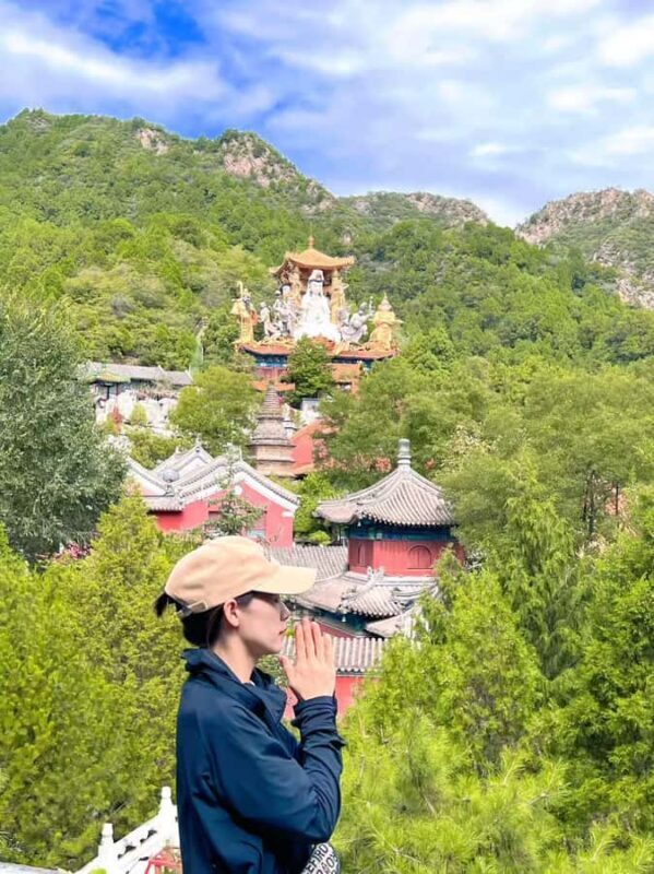 Beijing: Mythical Temples & Mountain Secret Hike with Hotpot - Monk-led Prayer Ceremony and Amulet Shopping