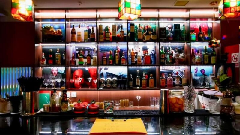 Beijing Nightlife: Explore Retro Movie Bars & Hutong - Who Should Consider This Tour?