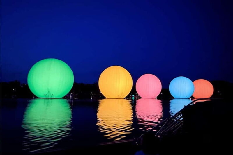 Beijing: Panjiayuan Market&Liangma River Cruise Night Tour - Good To Know