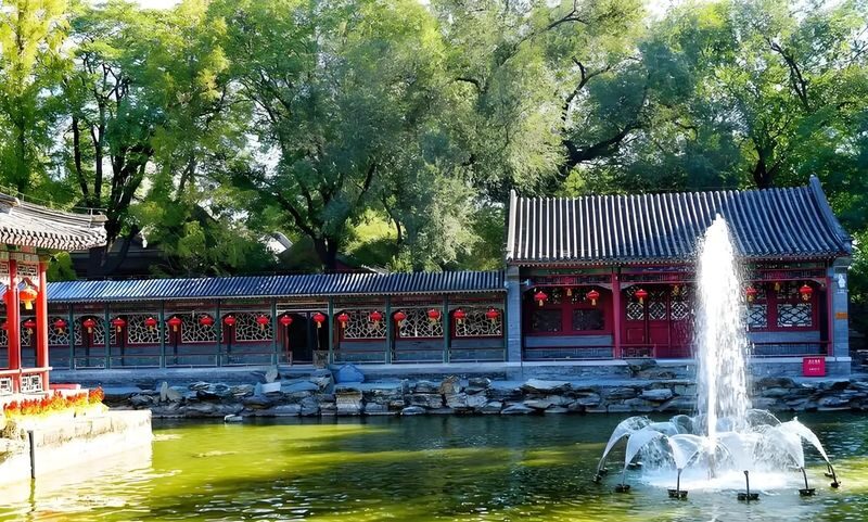 Beijing Prince Gongs Mansion and Yonghe Temple Full-Day Heritage Tour - Lunch and the move across Beijing