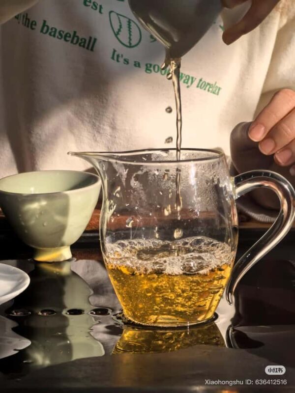 Beijing: Private Art Soirée with Painting & Jewelry - Good To Know