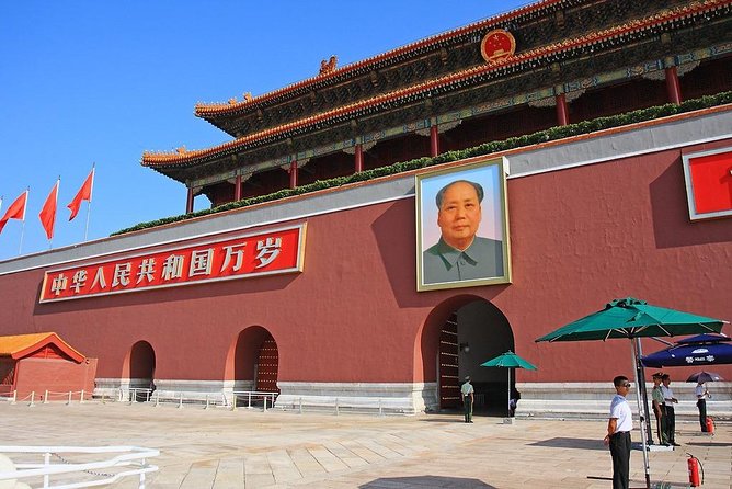 Beijing Private Tour: Tiananmen Square,Forbidden City and Hutong Tour With Lunch - Tour Itinerary
