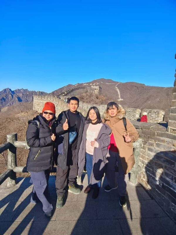 Beijing: Private Tour to Mutianyu Great Wall & Summer Palace - Visiting the Summer Palace