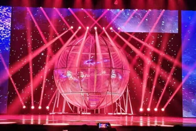 Beijing Red theatre Acrobatics Show Ticket - What to Expect from the Red Theatre Acrobatics Show