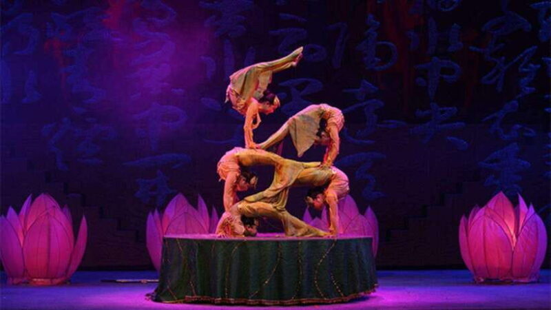 Beijing: Red Theatre Acrobatics Show Ticket-Local Must-See - A Closer Look at the Red Theatre Acrobatics Show Experience