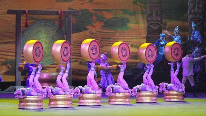 Beijing: Red Theatre Acrobatics Show Ticket-Local Must-See - Good To Know