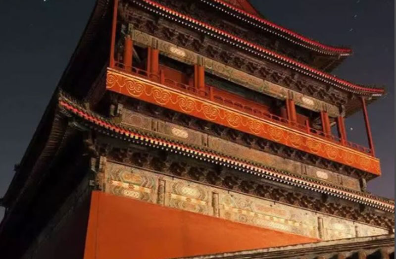 Beijing South Luogu Alley & Houhai Night Guided Tour - Food advice adds a practical layer