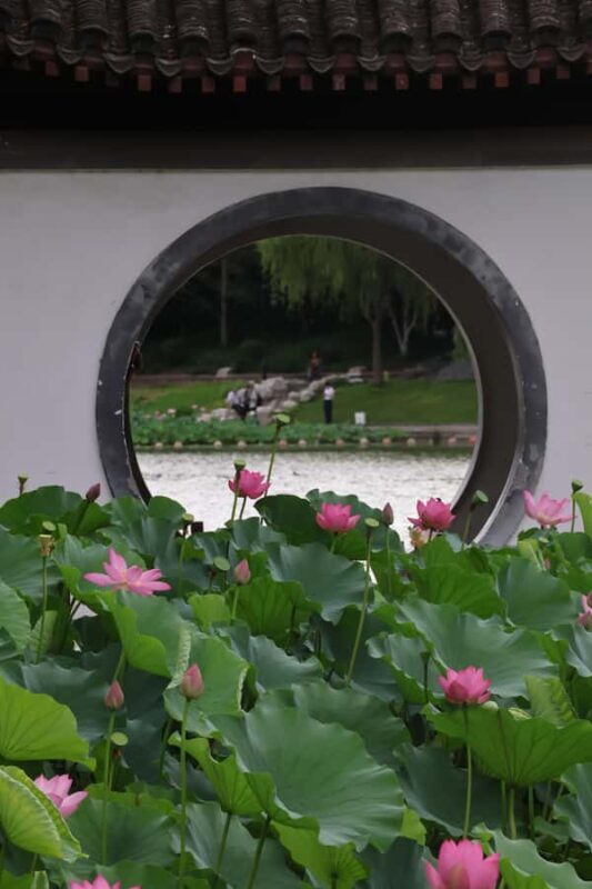 Beijing: Taoranting Park Entry Ticket - Exploring the Main Attractions