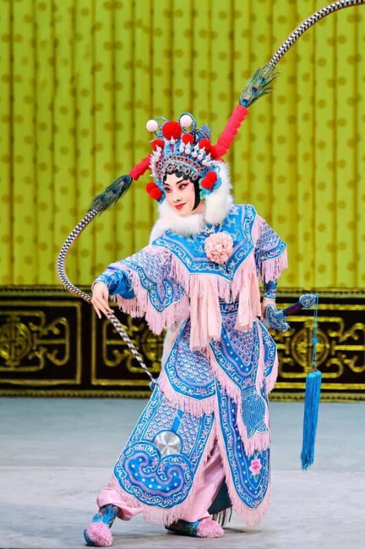 Beijing: Temple of Heaven, Qianmen HutongS & Peking Opera - Comparing the Experience