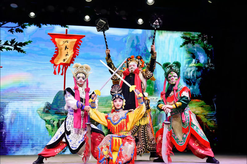 Beijing Tianyuan Grand Theater Performance Ticket - A compact introduction to Peking Opera