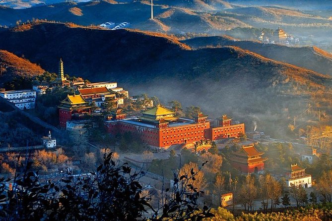Beijing Transfer Service: Jinshanling Great Wall and Chengde Summer Resort - Guide Services Included