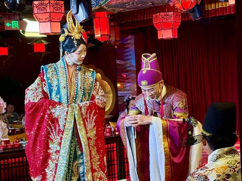 Beijing Yongle Palace Banquet, Xi Banquet - Who will enjoy Yongle Palace Banquet most?