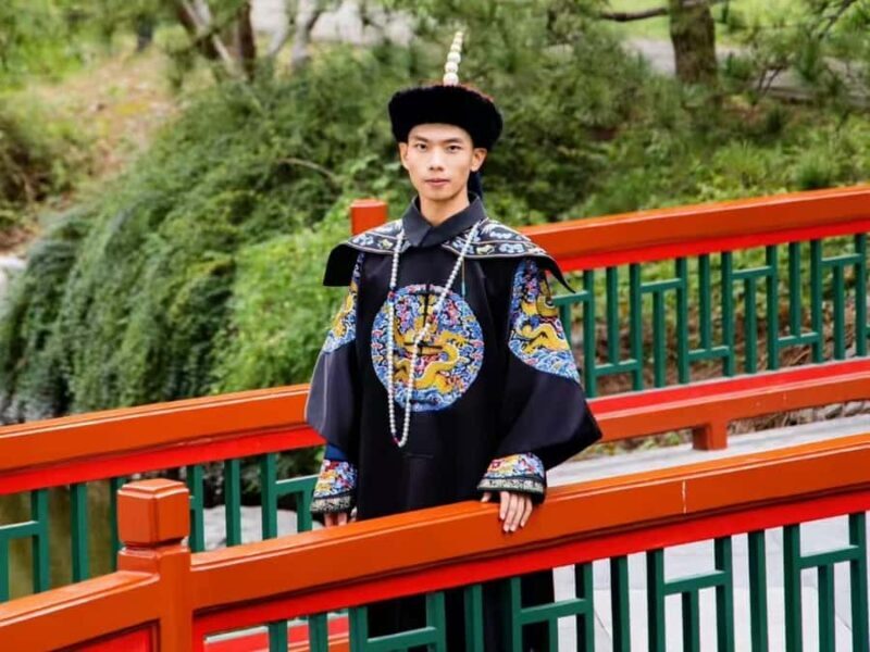 BeijingExperience of Qing Dynasty Costumes and Makeup - The Sum Up