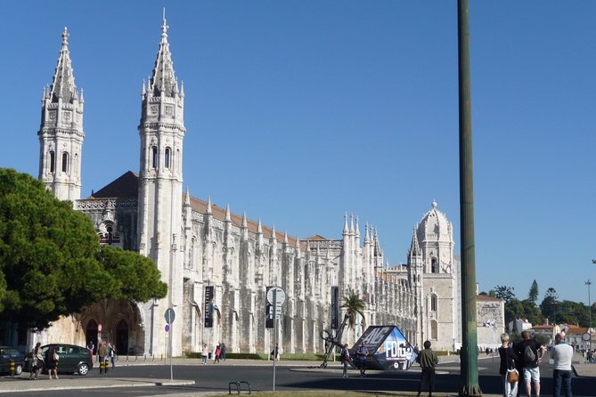 Belém and Jerónimos Monastery Guided Small Group Walking Tour - Tour Guide Expertise