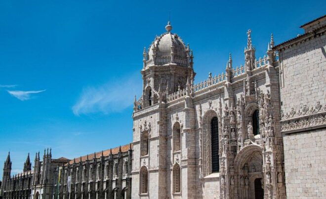 Belém: Tuk Tuk Tour - 2 Hours - Pasteis De Belém Included - Booking Information