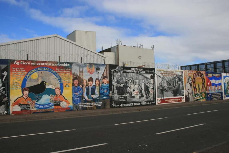 Belfast: Falls Road Troubles Tour - Visual and Emotional Impact