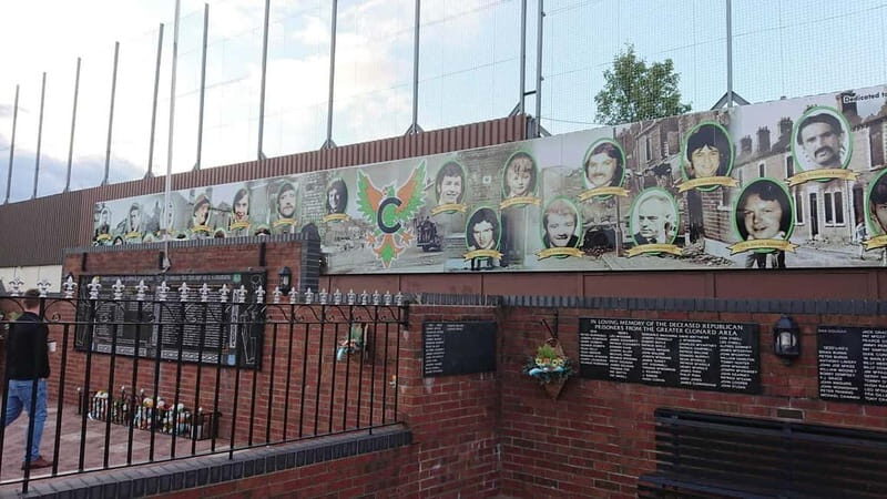 Belfast: Famous Black Taxi Tour - Introduction