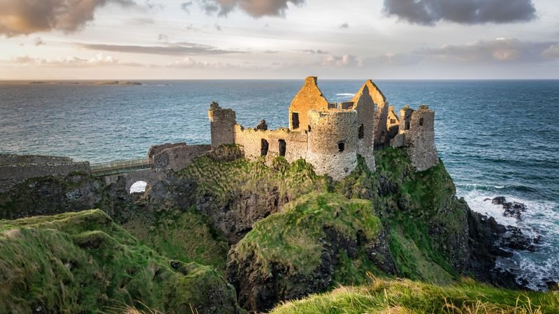 Belfast & Giants Causeway One-Day Tour from Dublin - Belfast city centre, with time to look around