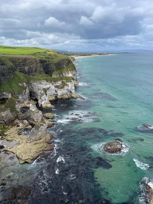 Belfast: Giants Causeway Tour - Transportation and logistics
