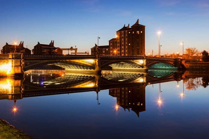 Belfast: Guided Nighttime Hydrobike Tour on the River Lagan - Good To Know