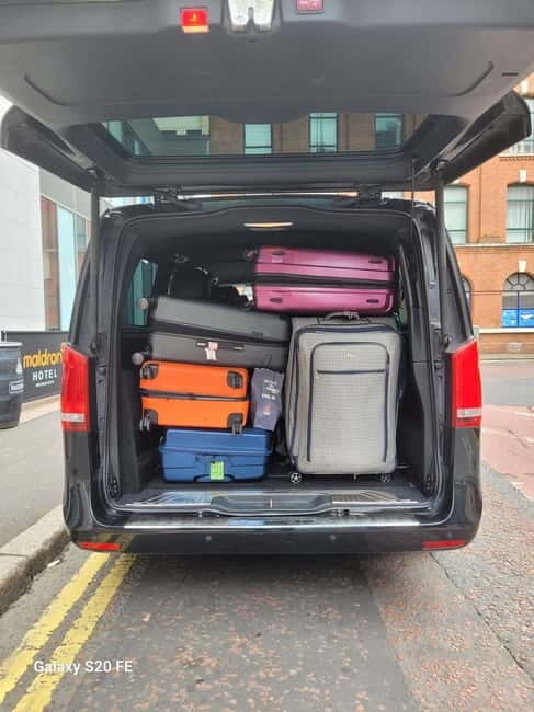 Belfast; High lights Giants Causeway private tours - What’s Included & What’s Not