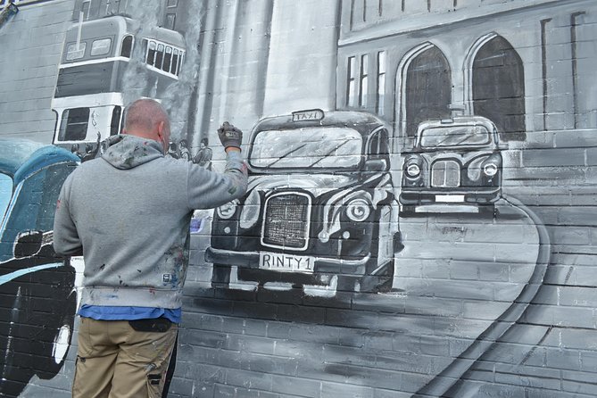 Belfast Iconic Mural Taxi Tour Private 2hr Adventure - Tour Highlights