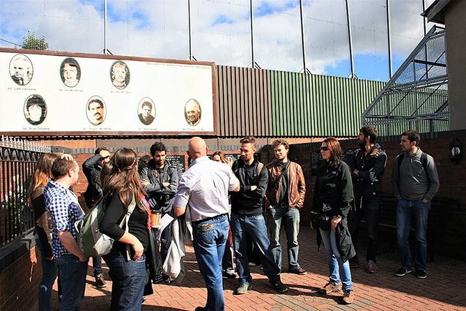 Belfast Murals Political Tour - Meeting Point Details
