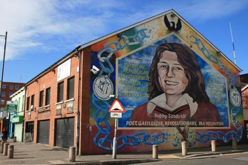Belfast Political Taxi Tour - What the price buys